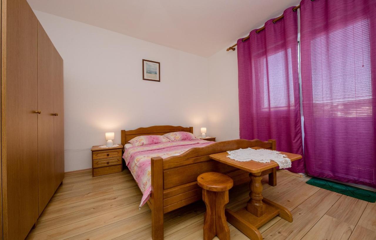 Rooms Marijana Kampor Ngoại thất bức ảnh